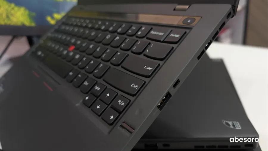 Lenovo ThinkPad X1 Carbon – Tactile (image 4)