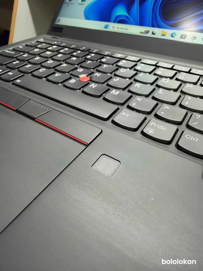 Lenovo Thinkpad X1 carbon Gen 8 (image 5)