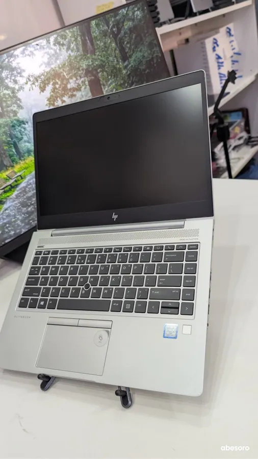 Hp EliteBook 840 G5 (image 9)