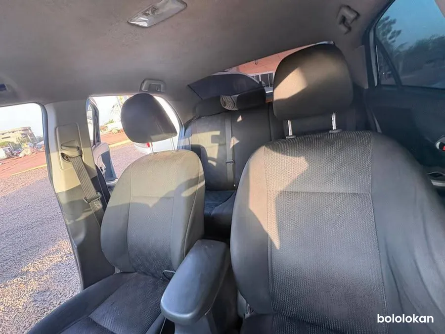 Toyota corolla S 2012 (image 3)
