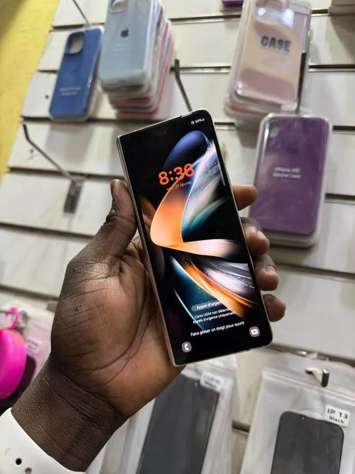 Samsung galaxy Z Fold4 256gb 12ARM 1SIM avec ESIM (image 5)