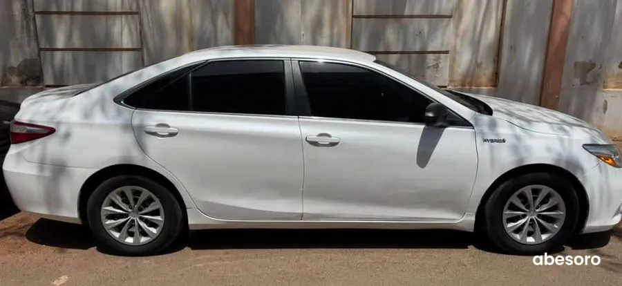 Camry 2016-17 HYBRID Droit liquide (image 3)