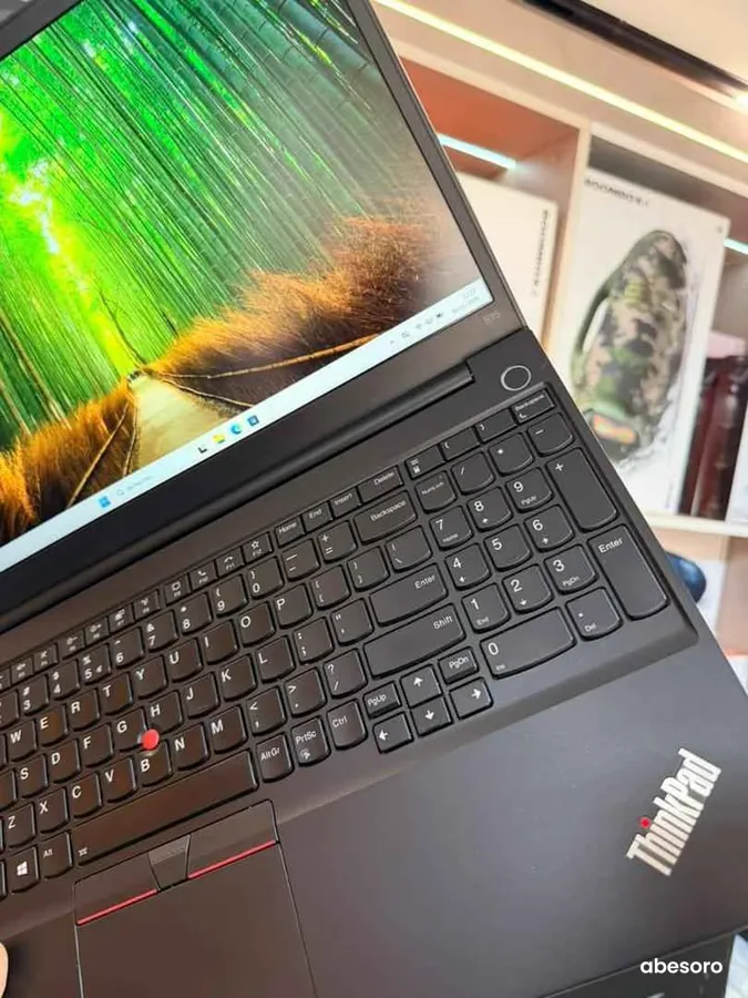 💻 Lenovo ThinkPad E15 Gen 3 (image 4)