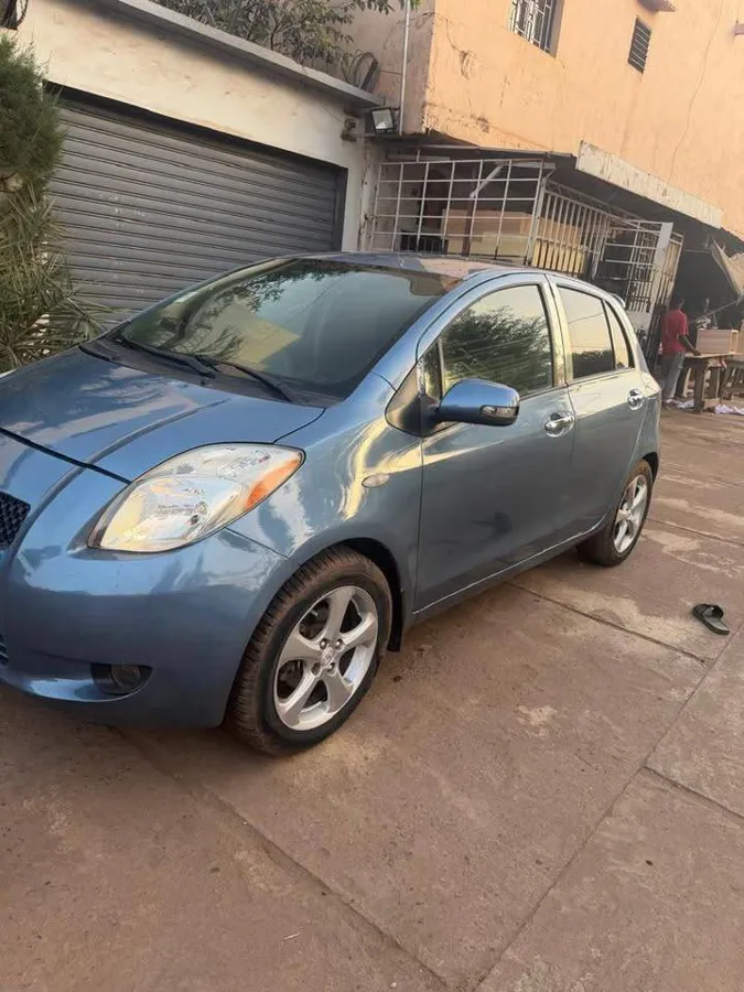 Toyota Yaris Break 2009 (image 2)