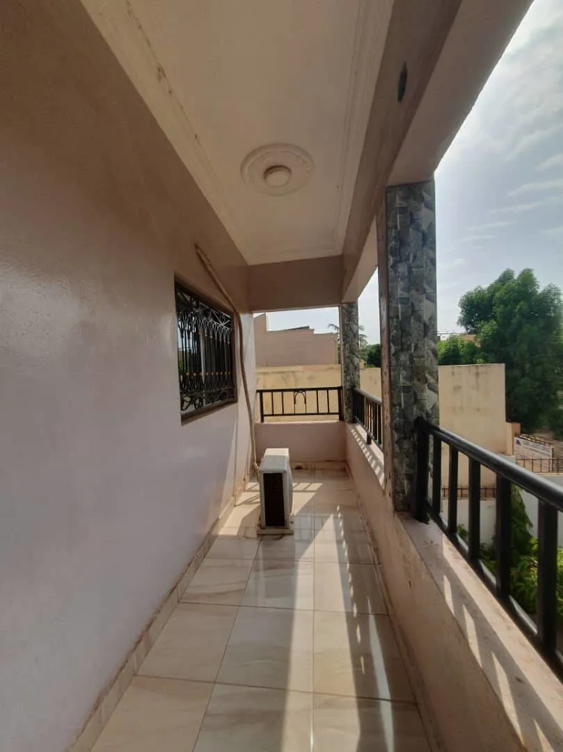 Duplex à vendre à Bollé sema à l'angle (image 2)