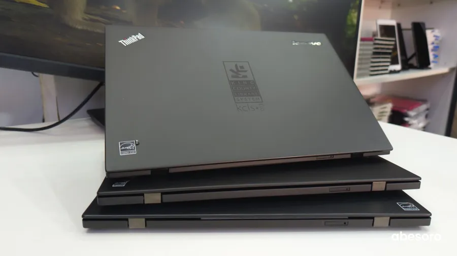 Lenovo ThinkPad X1 Carbon – Tactile (image 2)