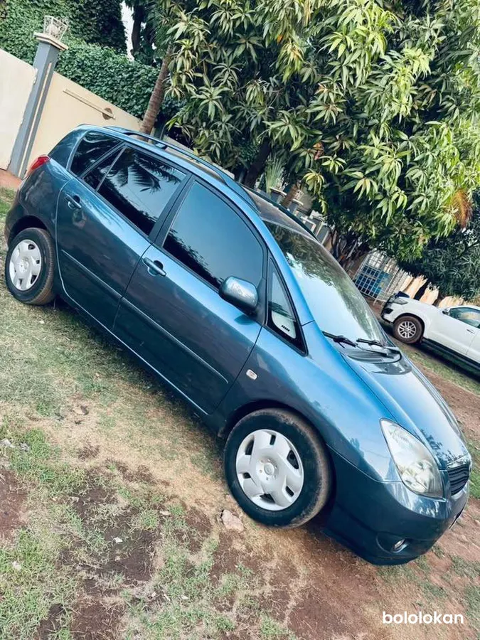 Toyota Verso 2005 (image 4)