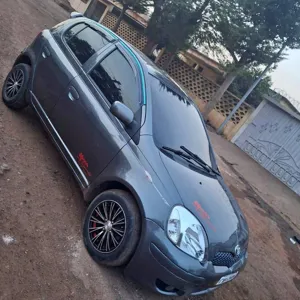 Toyota Yaris 2005