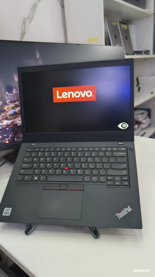 Lenovo ThinkPad L14 (image 2)