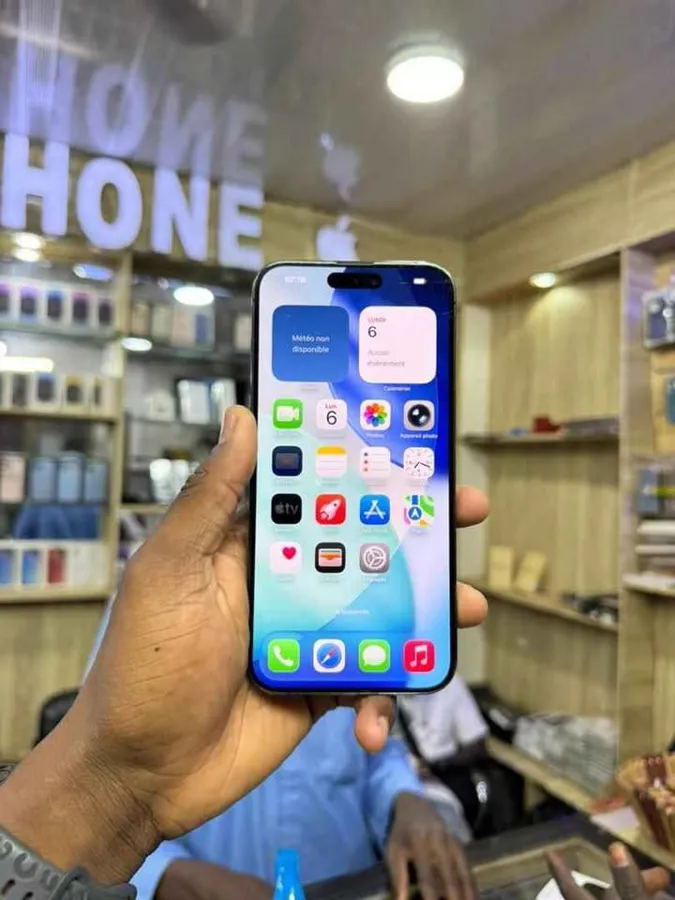 iPhone 📱15Pro Max 512Gb 2SIM authentique (image 3)