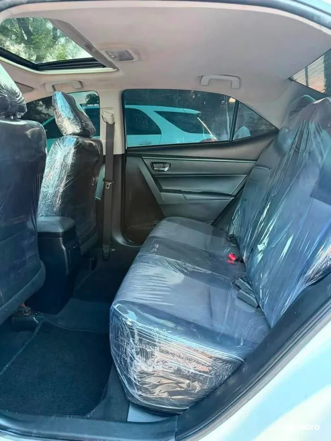 TOYOTA COROLLA S ANNÉE 2015 (image 5)