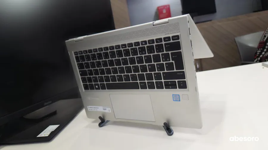 HP EliteBook x360 830 G6 (image 7)
