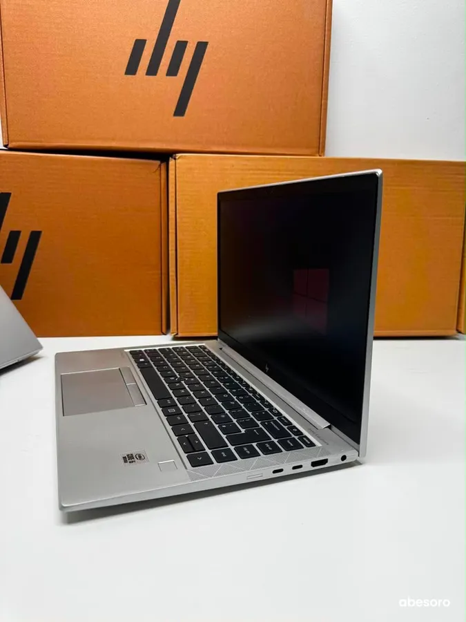 HP EliteBook 840 G7 (image 5)