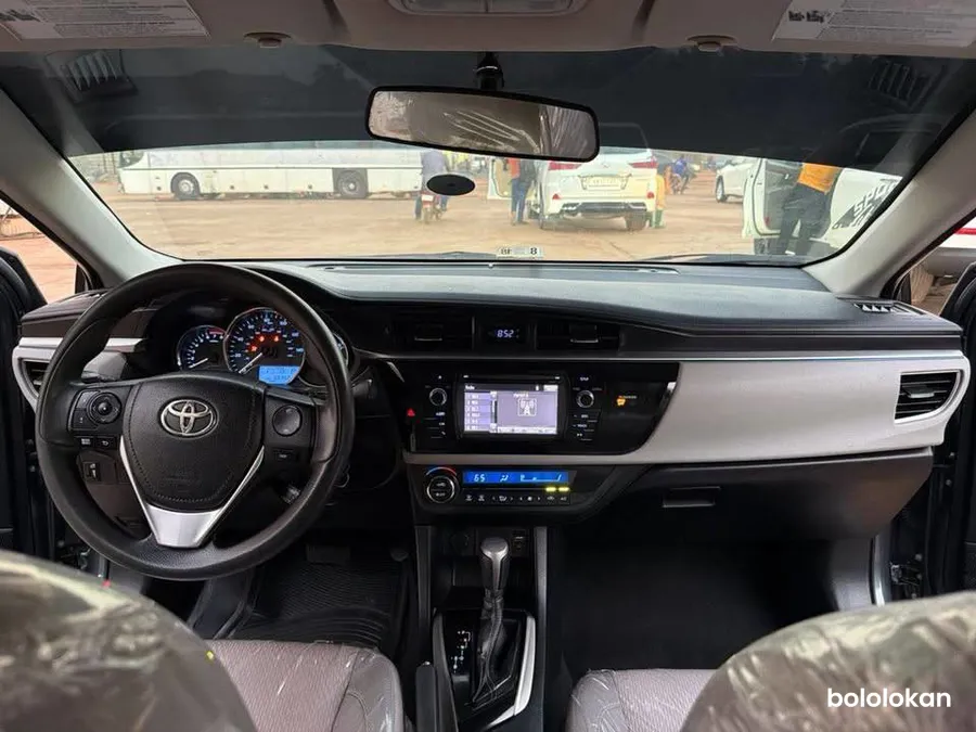 TOYOTA COROLLA LE ANNÉE 2015 (image 6)