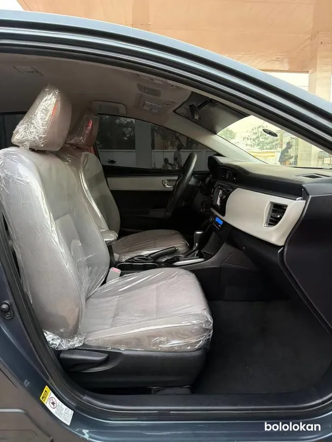TOYOTA COROLLA LE ANNÉE 2015 (image 7)