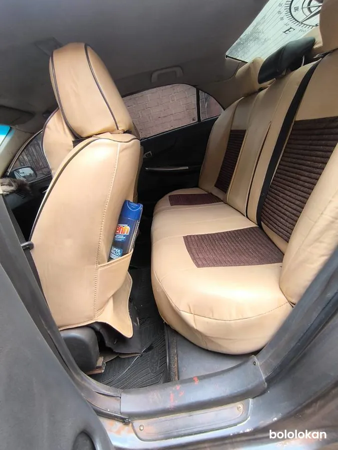 Toyota Corolla S Année 2010 (image 4)