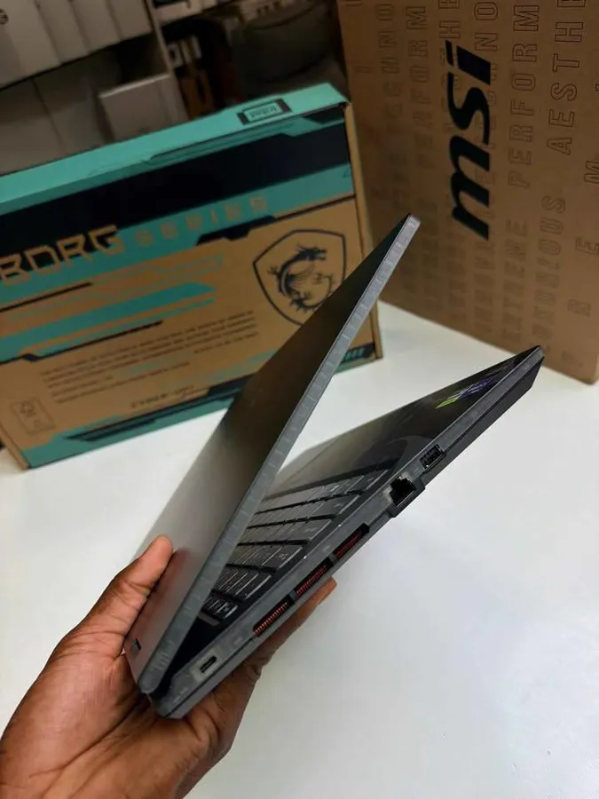 MSI Cyborg 15 B13WEKG (Gaming Laptop) (image 3)
