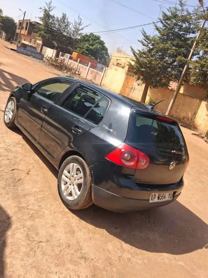Volkswagen Golf 5 à vendre (image 2)