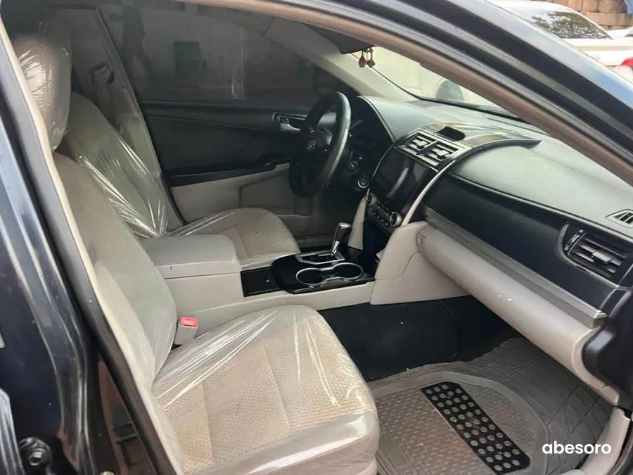 Toyota Camry 2014 (image 8)