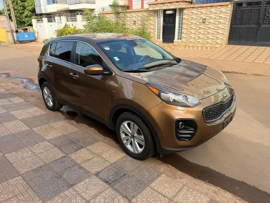 Kia Sportage 2016 (image 1)