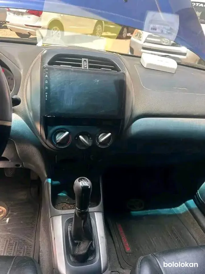Toyota RAV4 2005 au revoir (image 4)