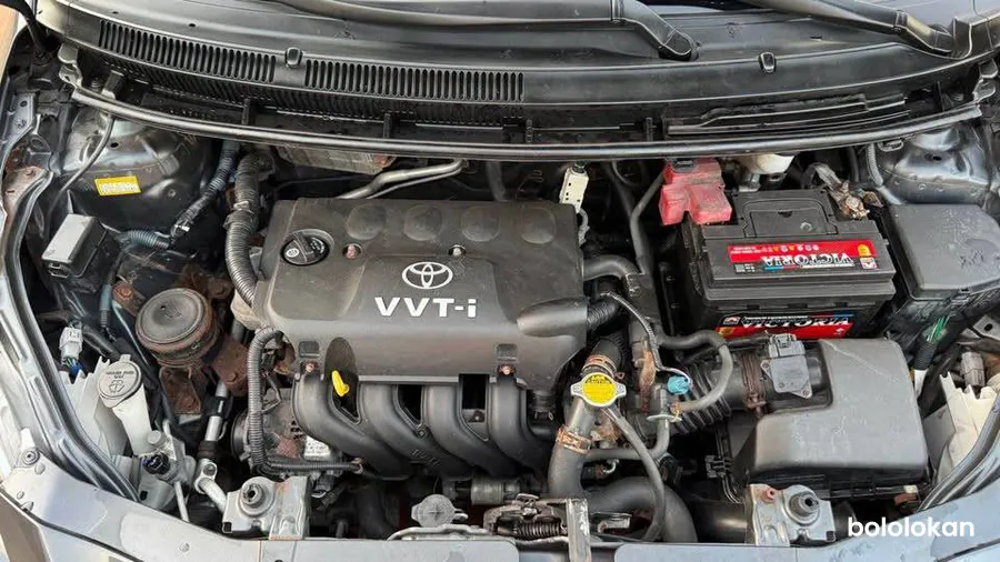 Toyota Yaris berline 2008 (image 6)