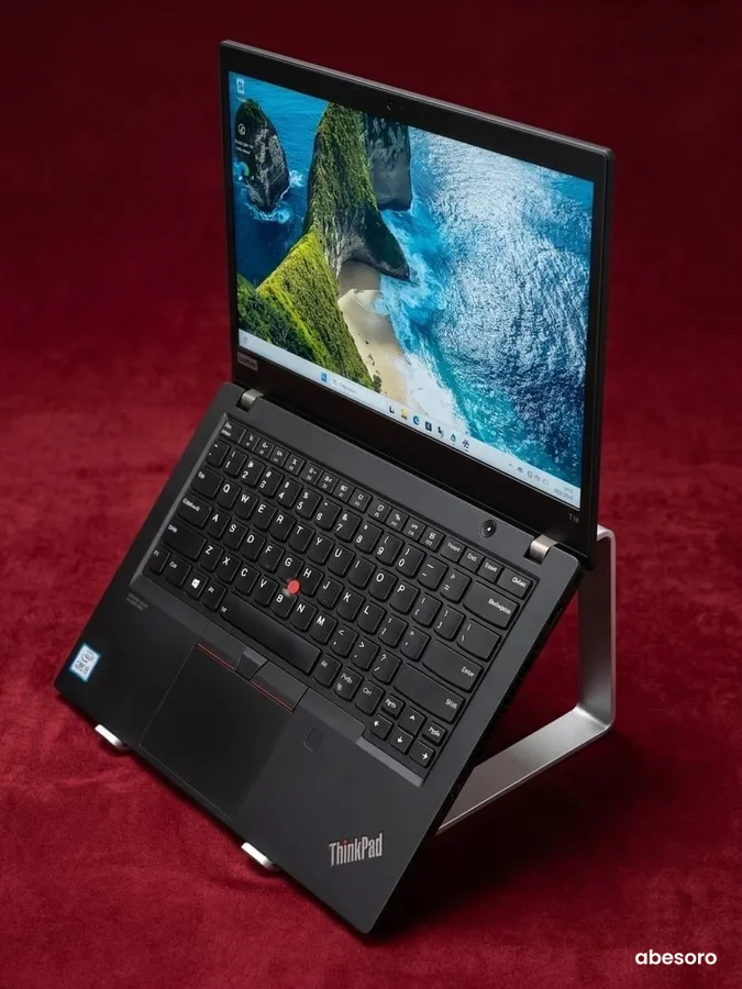 Lenovo Thinkpad T14 Gen1 (image 2)
