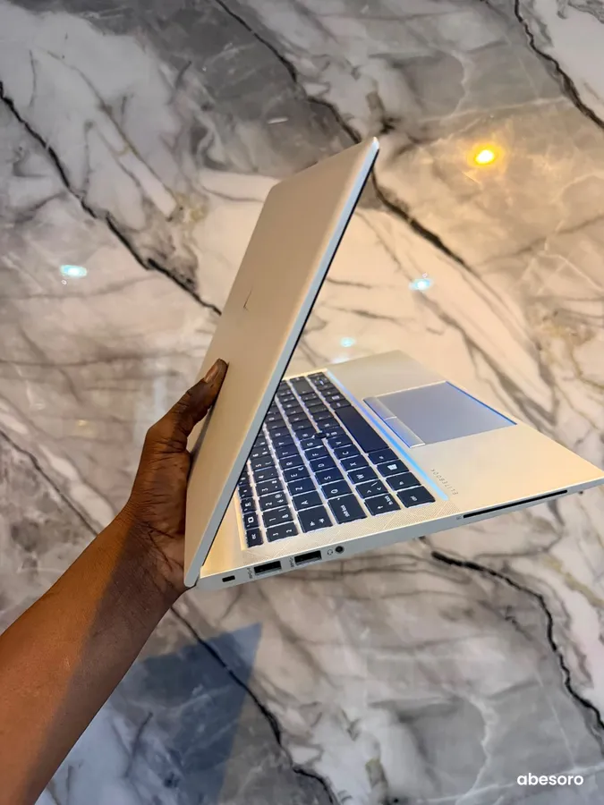 Ho EliteBook 845 G8 (image 7)