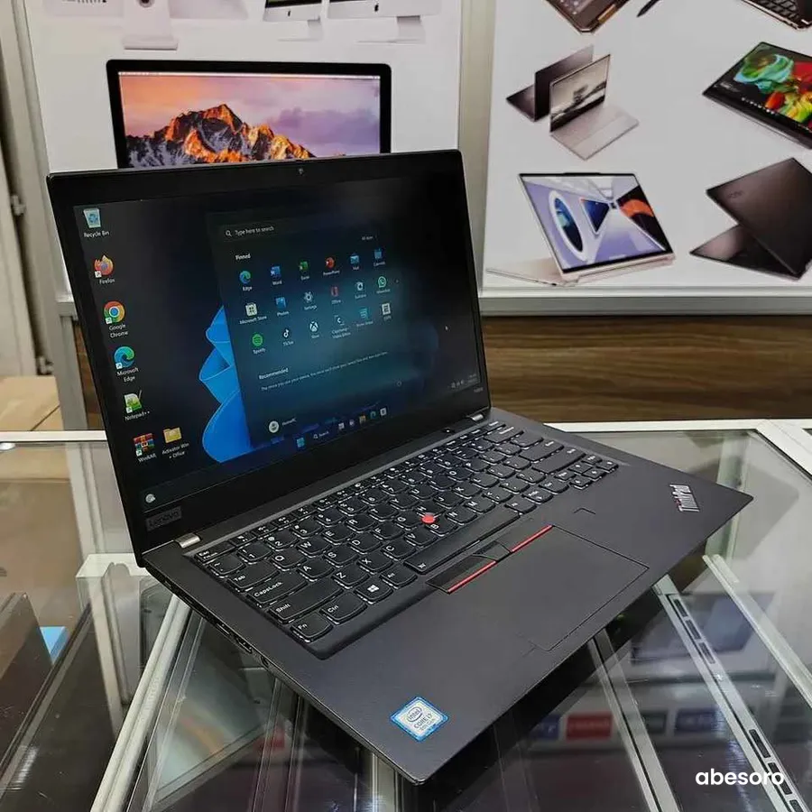 Lenovo thinkpad T490s Core i7 8th génération (image 3)