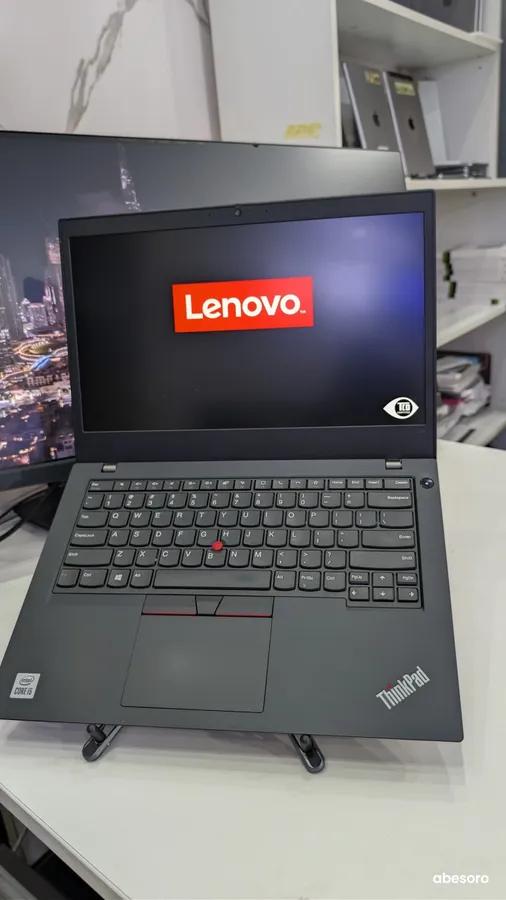 Lenovo ThinkPad L14 (image 6)