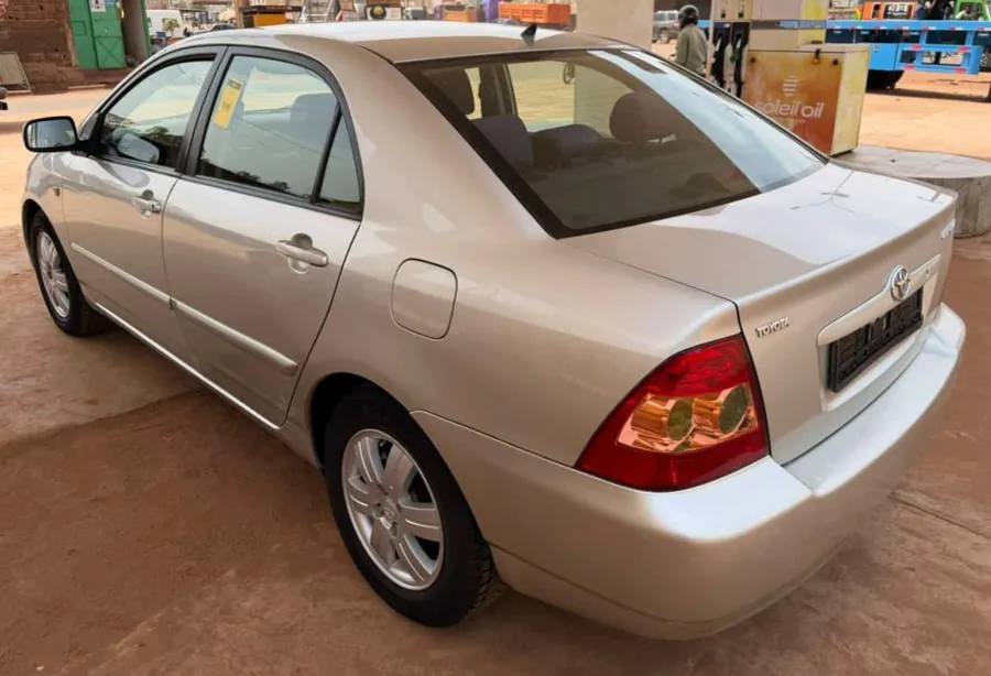 Toyota Corolla Alpha 2007 (image 3)