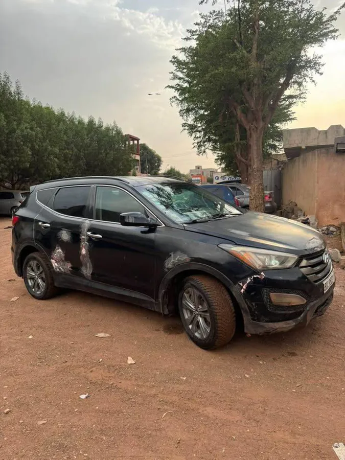 Hyundai Santa Fe 2014 (image 9)