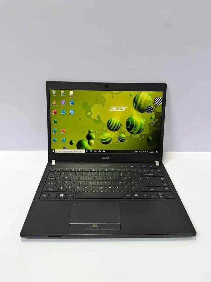 Acer travelMate P648 (image 1)