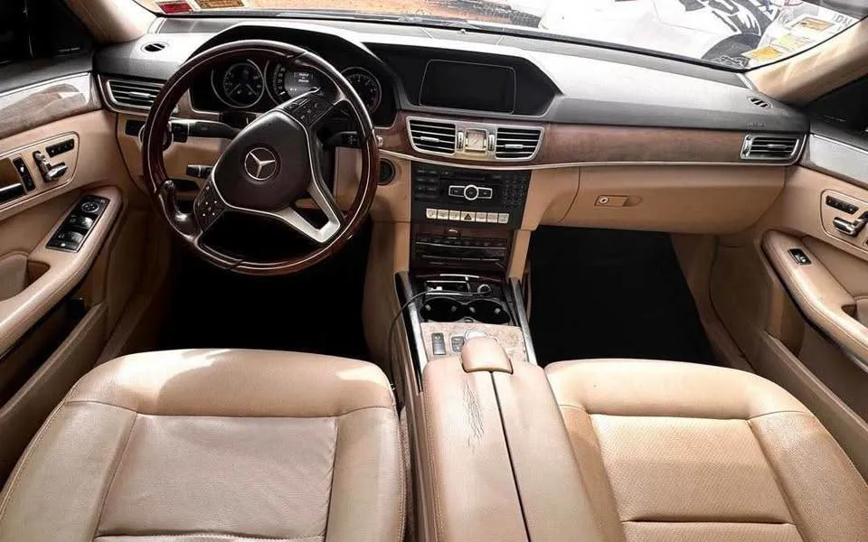 Mercedes E350 4 Matic (image 7)