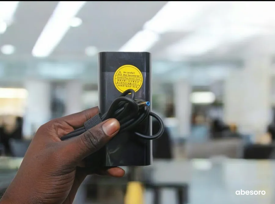 Chargeur Hp bout blé  (image 3)