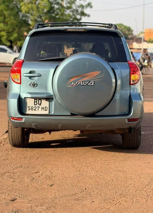 Toyota rav4 2008 (image 2)