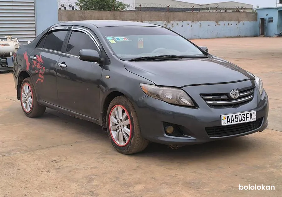 Toyota Corolla S Année 2010 (image 8)