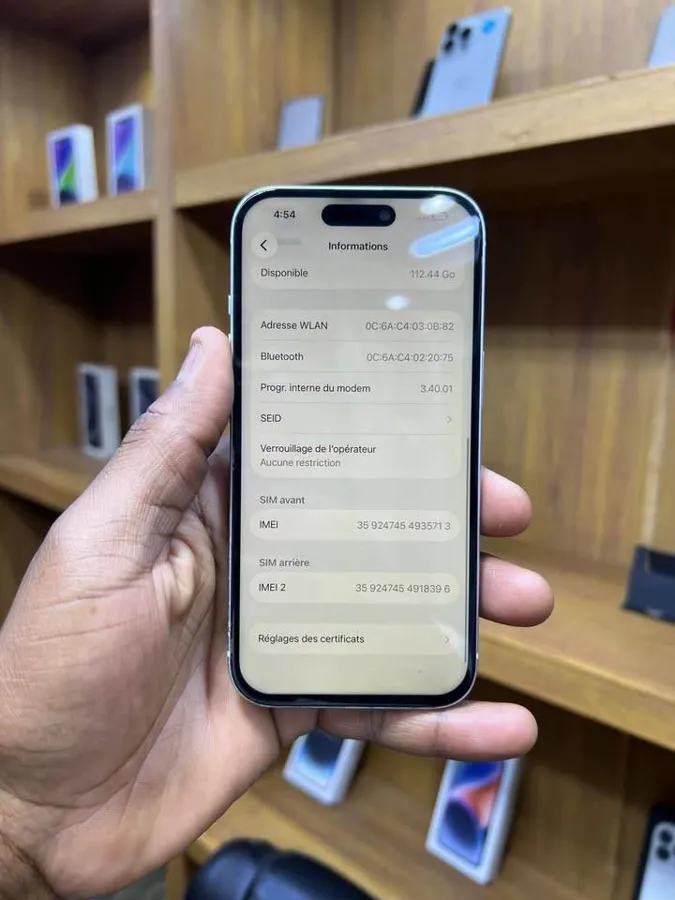 iPhone 15simple 128Go (image 3)