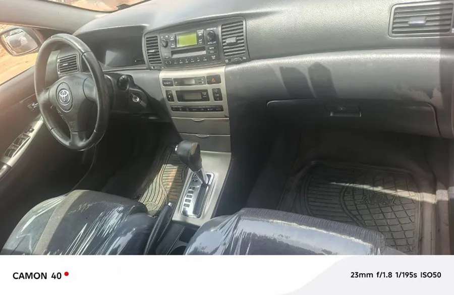 Corolla alpha 2005 (image 4)