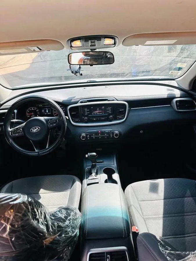 KIA SORENTO 2017 (image 8)
