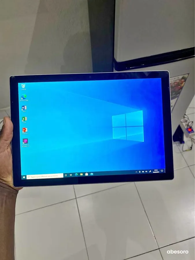 Ordinateur surface pro4 tactile (image 1)