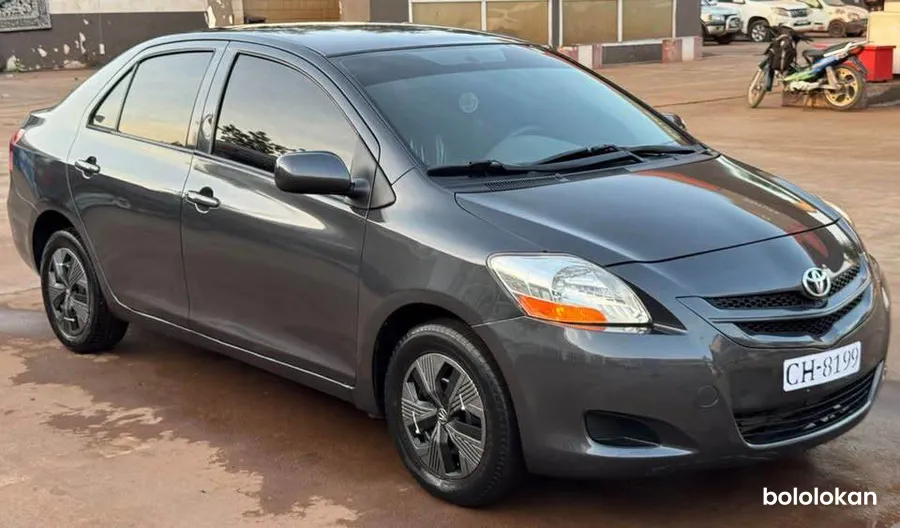 Toyota Yaris berline 2008 (image 10)